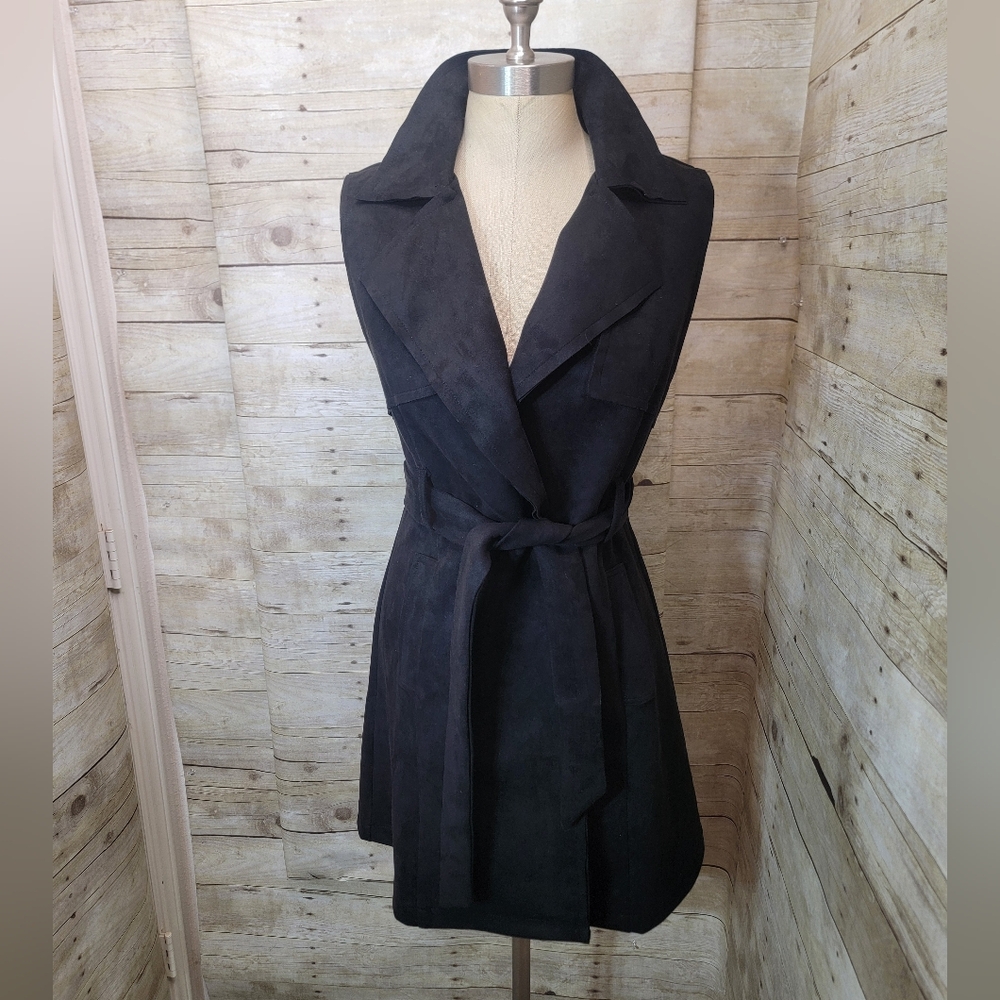 Elegant Black Women's Long Vest W/belt